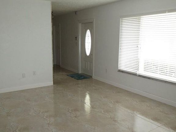 3rd image of 1283 Anhinga Dr