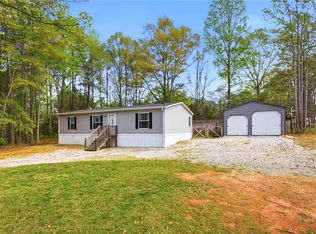 240 Timberlake Dr, Seneca, SC 29678