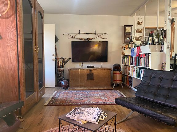 3rd image of 508 E Centre St #508