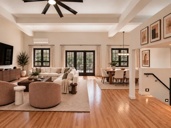 233 West 26th Street image 1 of 18