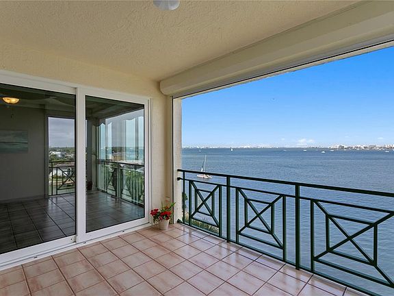 3rd image of 4717 DOLPHIN CAY LANE S #507