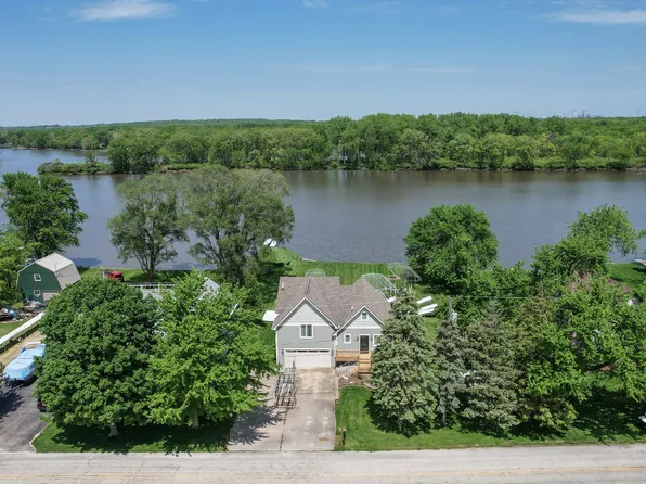 26000 W Cottage Rd, Wilmington, IL 60481