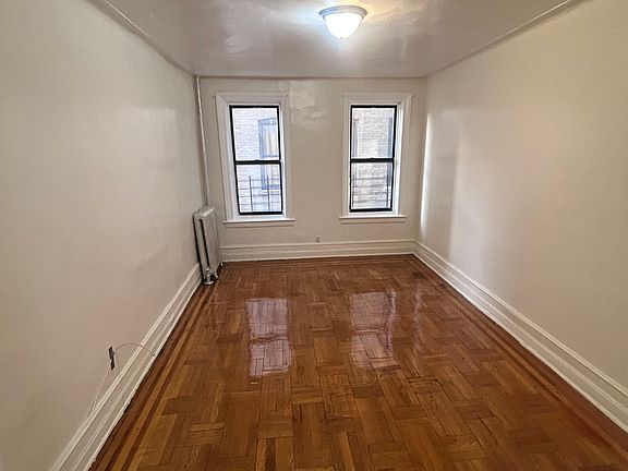 2nd image of 4996 Broadway APT 2i