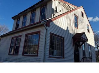 2880 Clinton St, Camden, NJ 08105