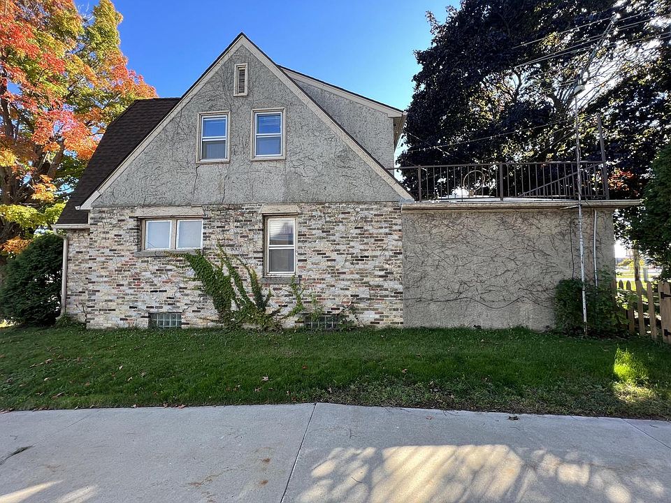 2732 N 21st St, Sheboygan, WI 53083 MLS 1813723 Zillow