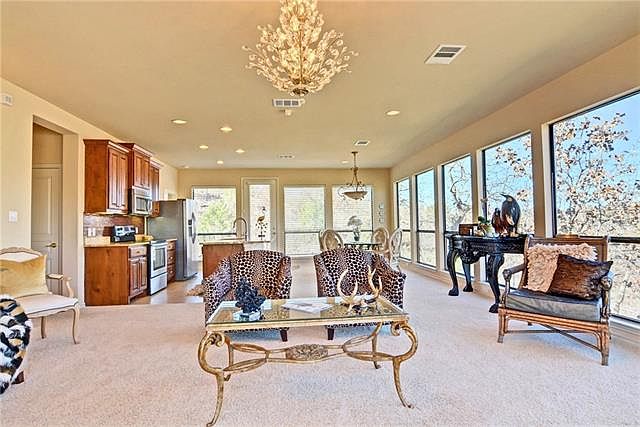 1st image of 196 Tall Forest Dr
