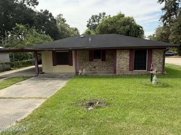 606 Veterans Dr, Carencro, LA 70520