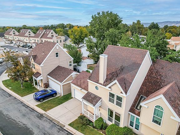 4th image of 761 E Gables Ln