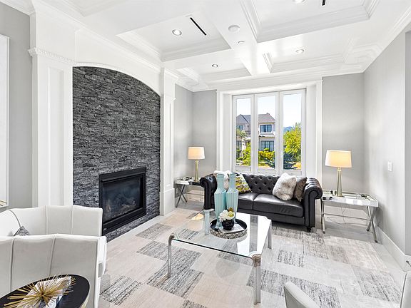 3rd image of 3078 W 20th Ave