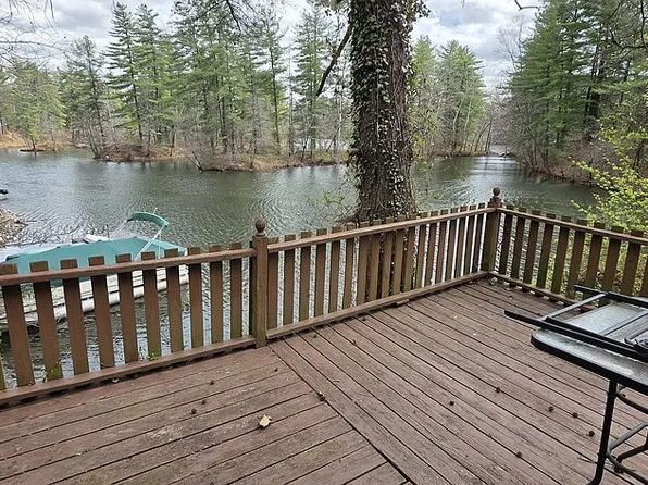 108 Fawn Ln, Lynnville, IN 47619