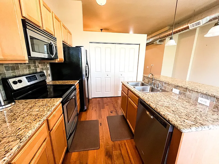 200 S College Ave #304 — Photo 4