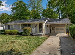 14 Sylvan Pkwy, Akron, NY 14001