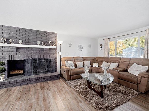 2nd image of 5223 Brownfield Ct