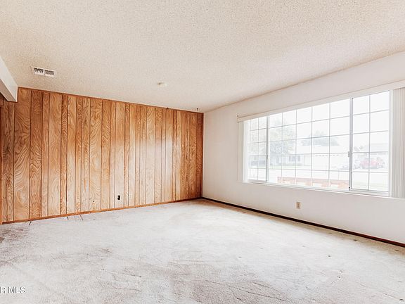 5th image of 1569 Milan Dr