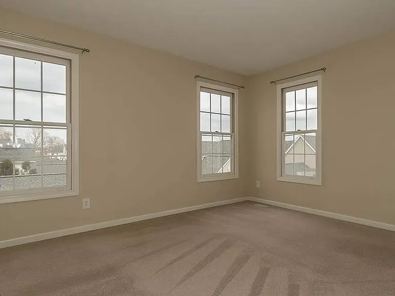 8317 Beacon Pl — Photo 19