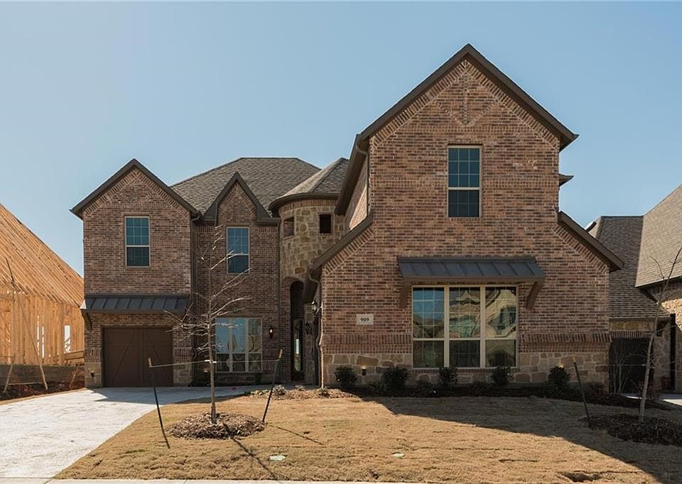1st image of 909 Colby Bluff Dr