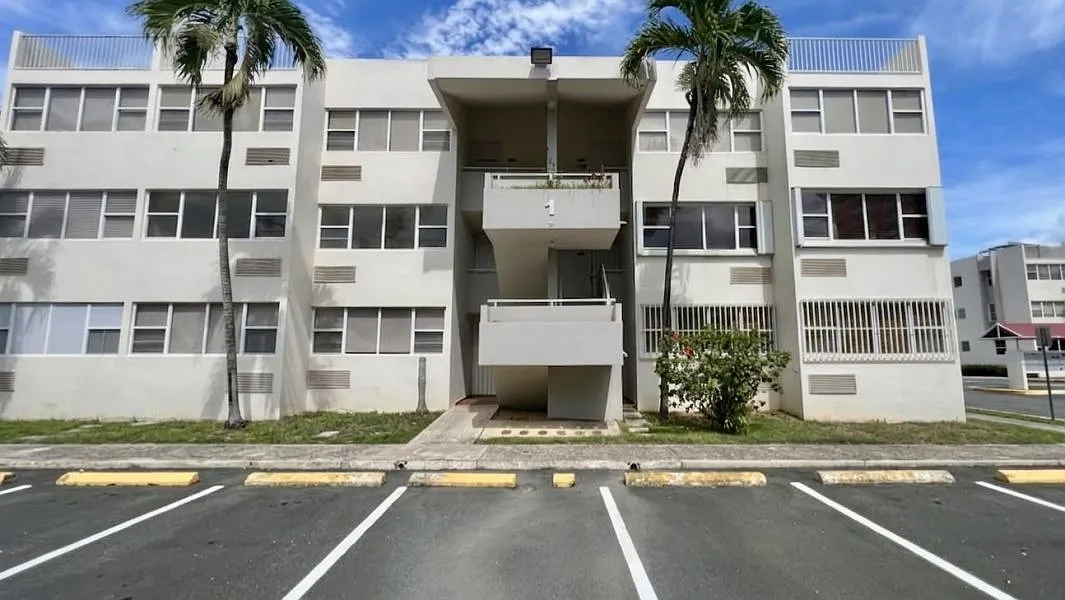 3 bed, 2.0 bath, 1194 sqft, $1,700 — Photo 1
