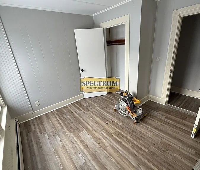 2 Front Pl #2 — Photo 6