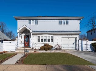 462 Champlain Ave, West Hempstead, NY 11552