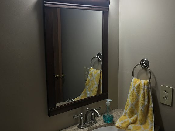 1/2 Bath 