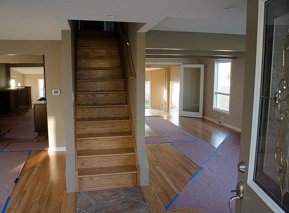 2nd image of 314 N Elmwood Ave