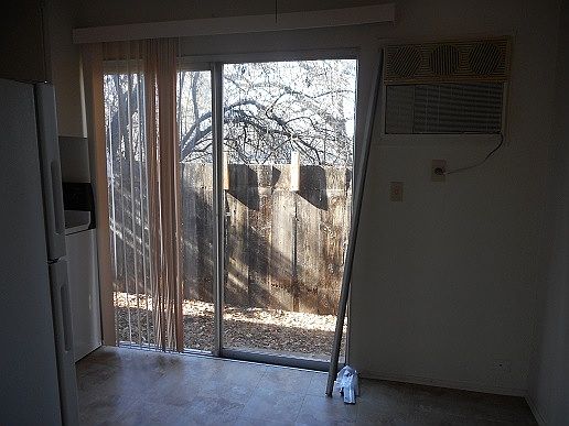 5th image of 4621 El Camino Ave APT 7