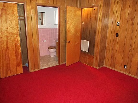5th image of 112 Sunny Ln