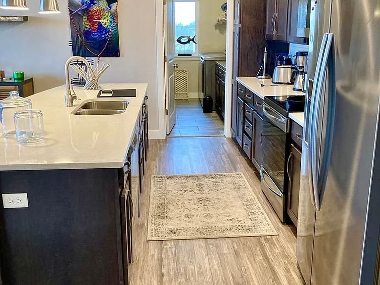 2751 Iowa Dr #301 — Photo 4