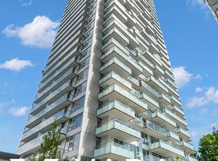 13778 100th Ave #808, Surrey, BC
