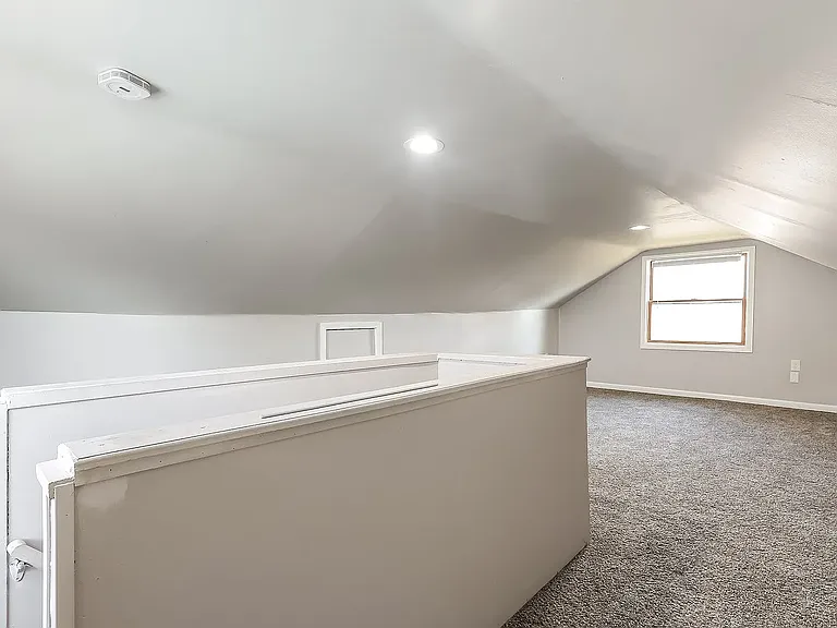 120 Pickford St — Photo 10