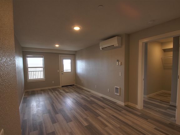 2nd image of 830 Crestmont Way #102