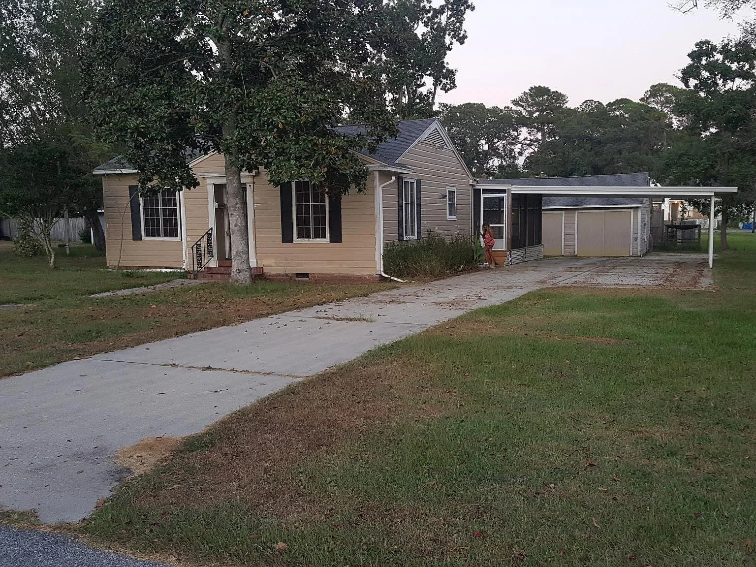 3 bed, 1400 sqft, $1,995 — Photo 1
