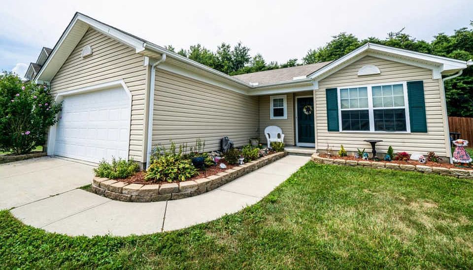 1st image of 307 Deer Creek Dr