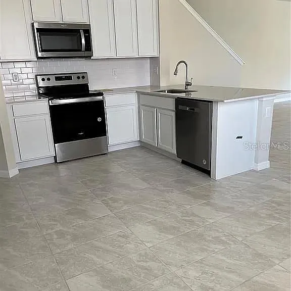 4569 Sparkling Shell Ave — Photo 9