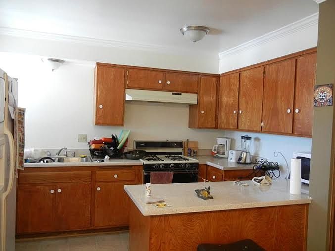 2nd image of 2024 E Fairway Dr APT 4