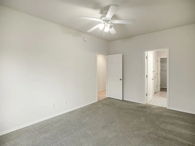 3606 Deerfield Blvd #2 — Photo 14