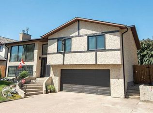 89 E McCullough Cres, Red Deer, AB T4R 1S5