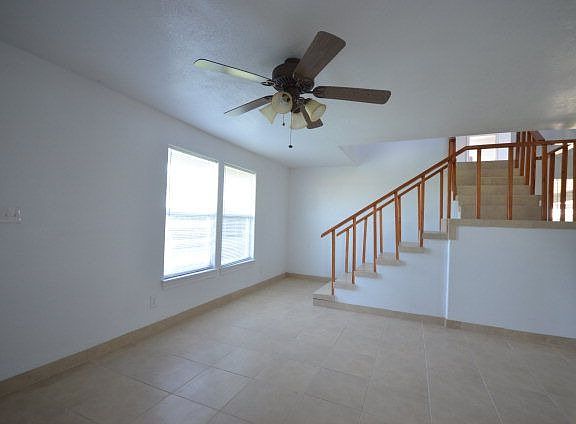 2nd image of 13950 Fm 388