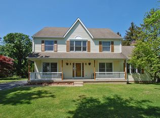 22 Rittenhouse Rd, Stockton, NJ 08559