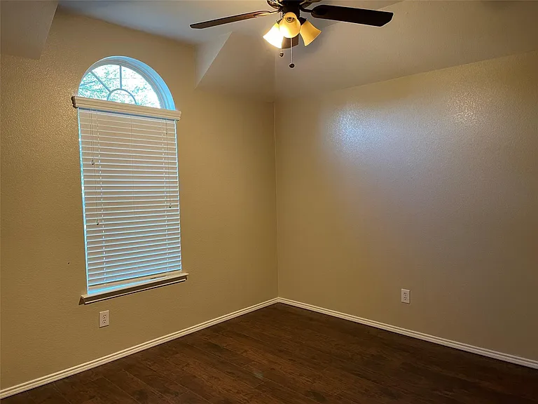 9320 Jerico Dr — Photo 18