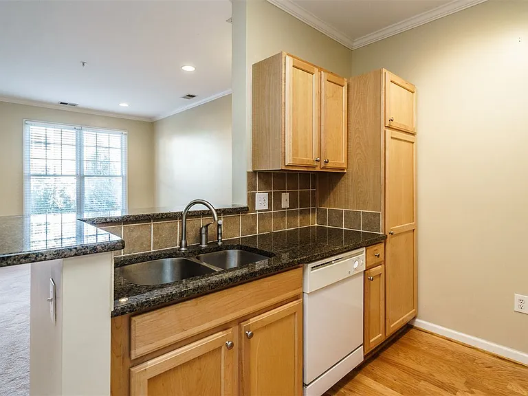 800 Moratuck Dr #206 — Photo 15