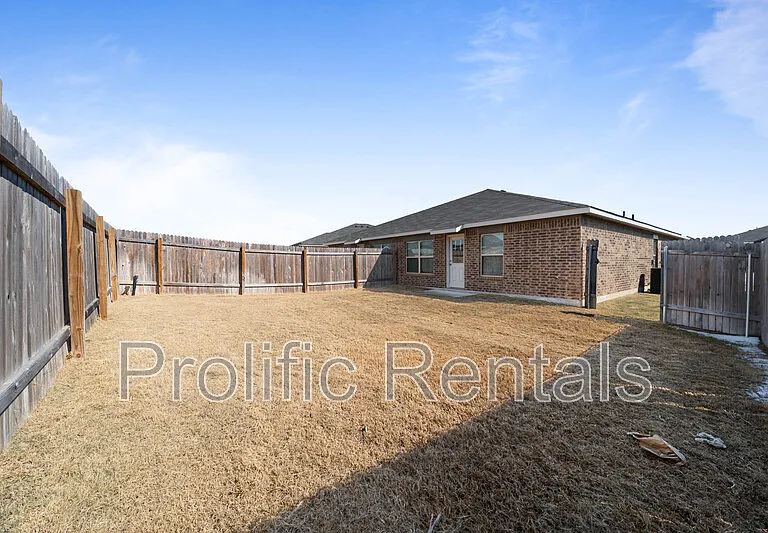 1254 Lehmann Dr #A — Photo 29