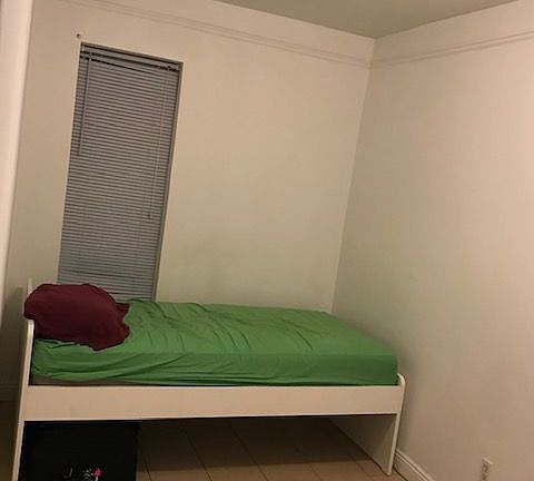 3rd image of 48 Mulberry St APT 2C