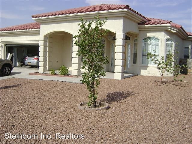 2nd image of 1954 Sedona Hills Pkwy