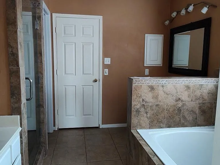 15003 Changing Oak Ridge Ct — Photo 18
