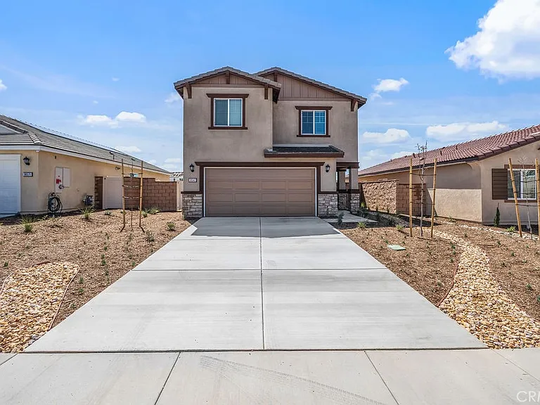 30547 Operetta St — Photo 2