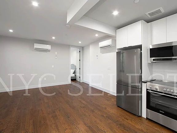 3rd image of 302 Ellery St #5A