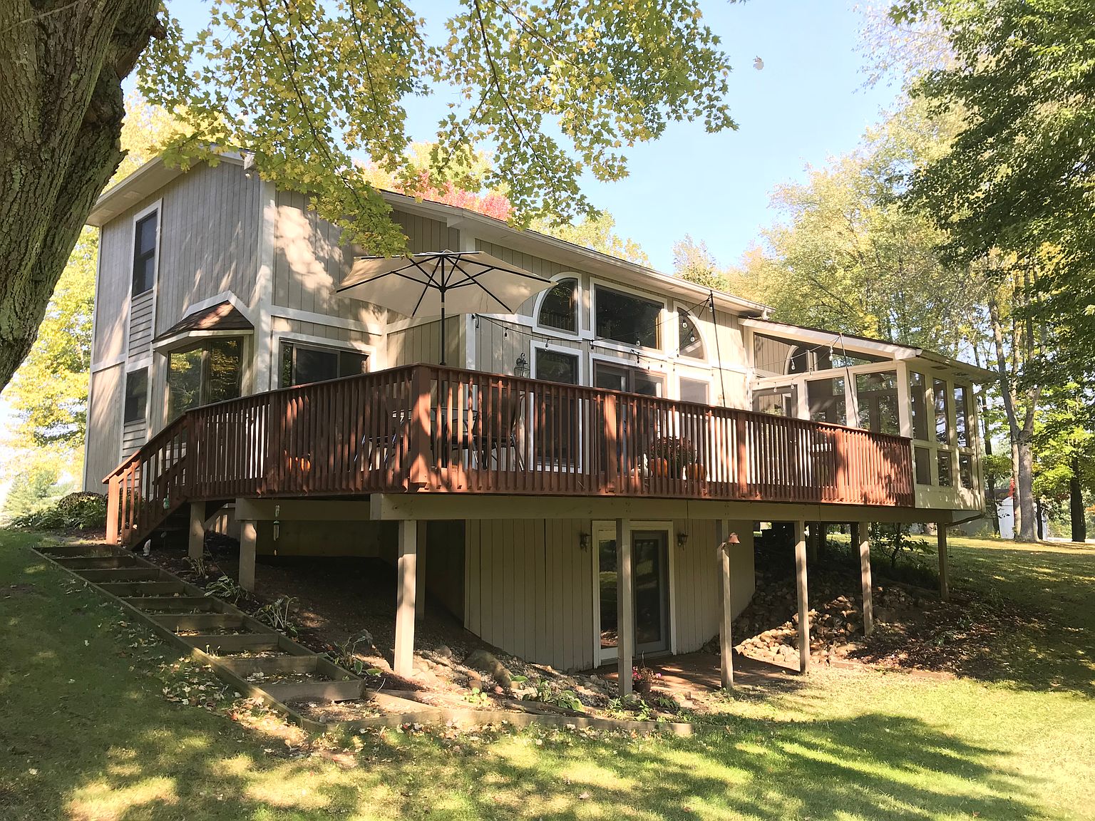 20155 Tipsico Lake Rd, Holly, MI 48442 Zillow