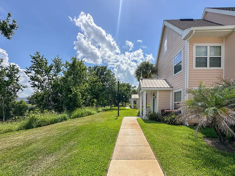 5006 Mangrove Aly #10-101 — Photo 38