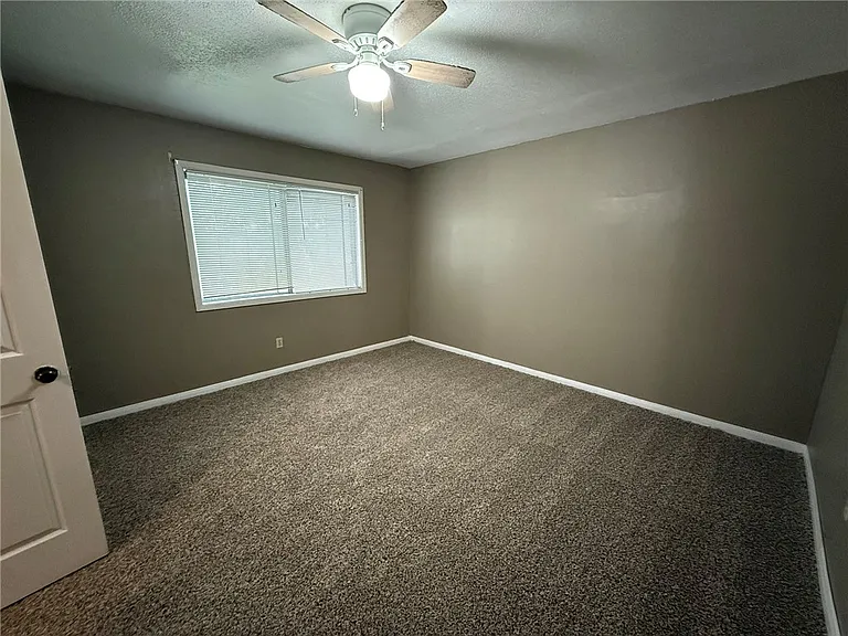 4405 Carter Creek Pkwy #3 — Photo 11
